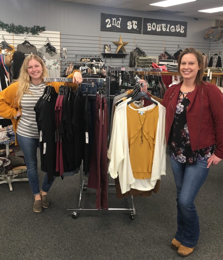 TERRI ON THE TOWN – ERICKSON EMBROIDERY & 2ND STREET BOUTIQUE