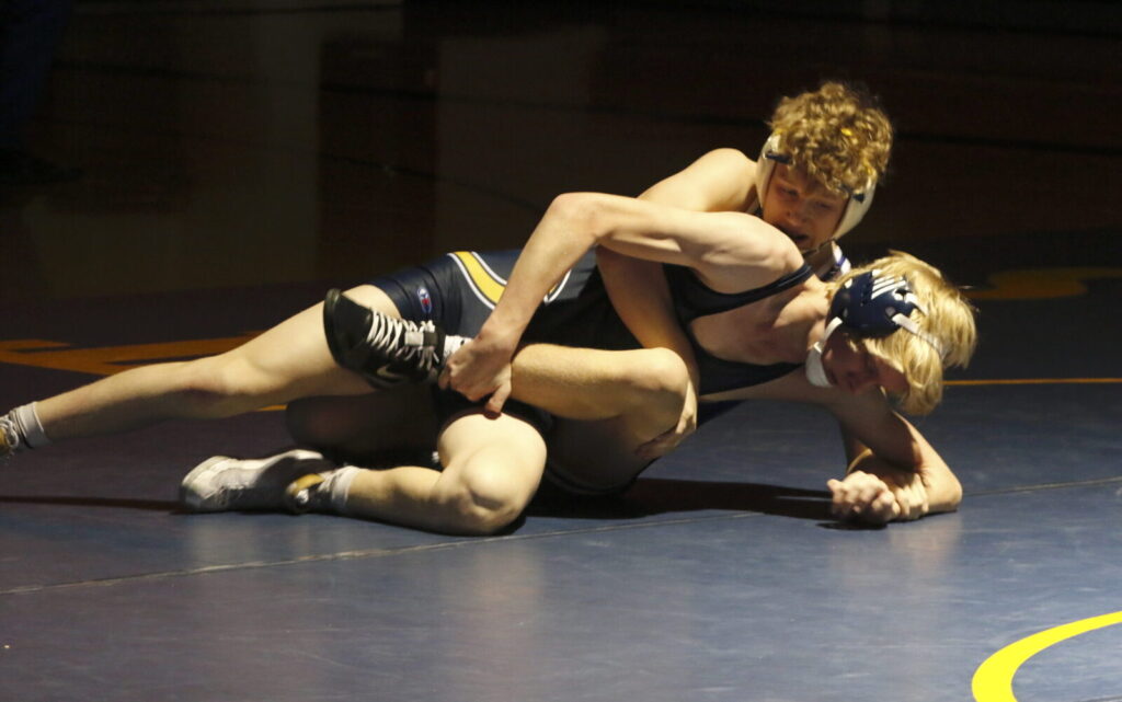 CROOKSTON WRESTLERS COME UP SHORT IN DUAL WITH THIEF RIVER FALLS