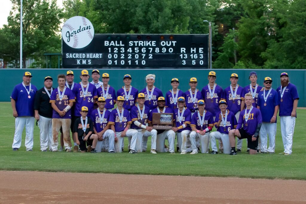 SACRED HEART BASEBALL FINISHES THIRD PLACE AT STATE TOURNAMENT