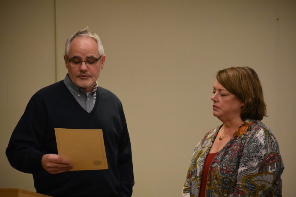 CROOKSTON CITY COUNCIL APPROVES AMENDED DECEMBER 26 MINUTES IN SHORT MEETING