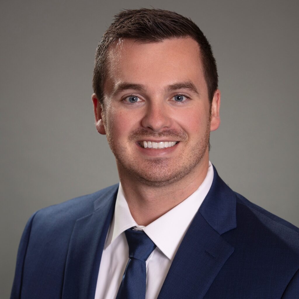 FORREST LAPORTE BEGINS FAMILY MEDICINE PRACTICE AT RIVERVIEW HEALTH