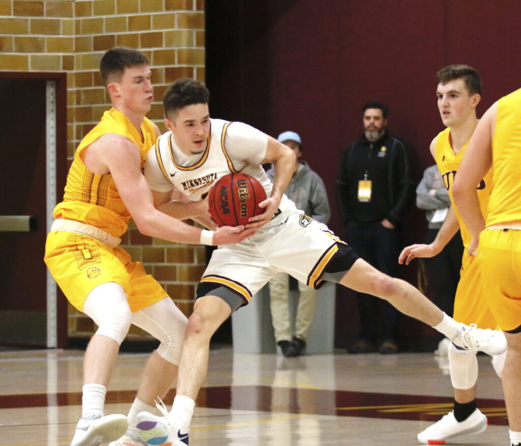 COLD SHOOTING COSTS UMC MEN’S BASKETBALL IN LOSS TO DULUTH