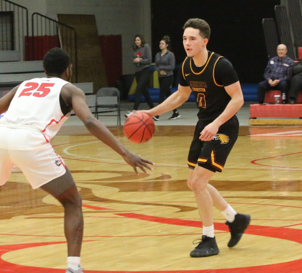 JASSEY-DEMBA’S BUZZER-BEATING THREE-POINTER PROPELS UMC MEN’S BASKETBALL OVER MSU-MOORHEAD