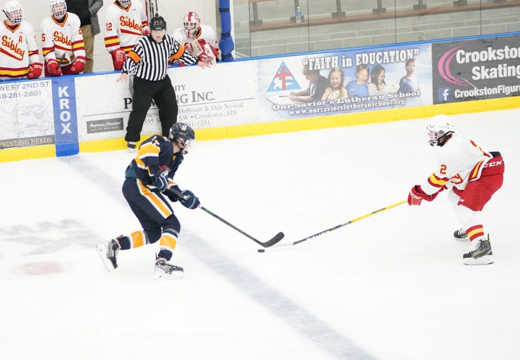 CROOKSTON BOY’S HOCKEY SUFFERS LOSS AGAINST TWO RIVERS