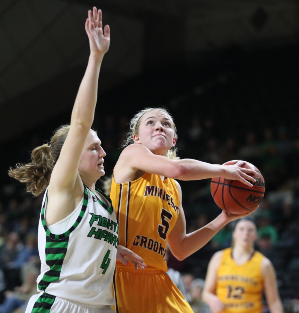 UMC Women’s Basketball Falls at UND