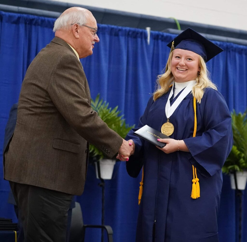 CROOKSTON HIGH SCHOOL GRADUATION CEREMONY PICTURES AND VIDEO