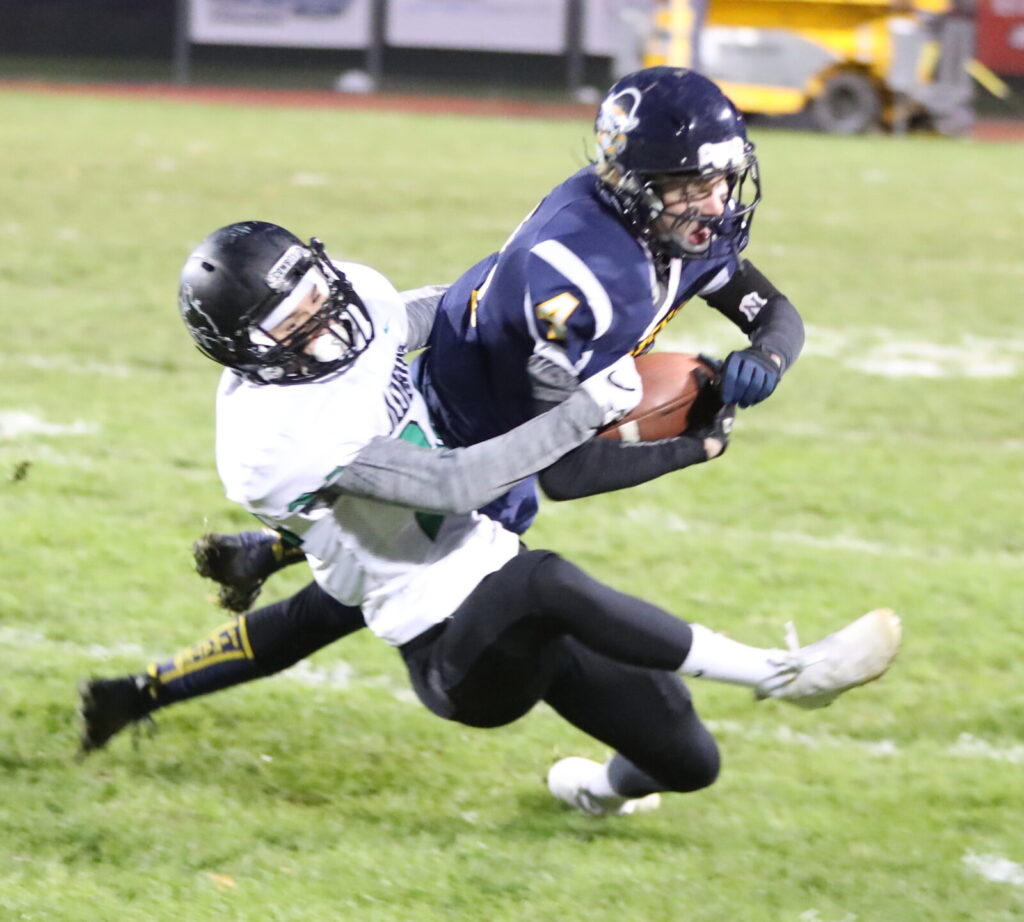BRECKENRIDGE TWO SECOND HALF TD’S THE DIFFERENCE IN WIN OVER CROOKSTON PIRATE FOOTBALL