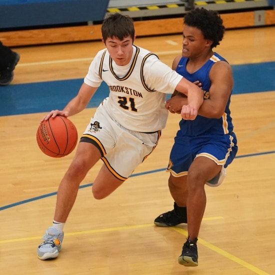 PIRATE BOYS BASKETBALL COMES UP SHORT AT WADENA-DEER CREEK