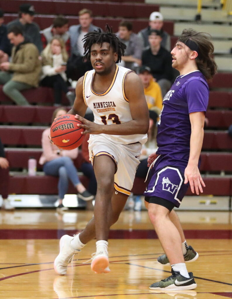 UMC MEN’S BASKETBALL LIGHTS UP SIOUX FALLS BEHIND HARRISON CLEARY’S 40 POINTS