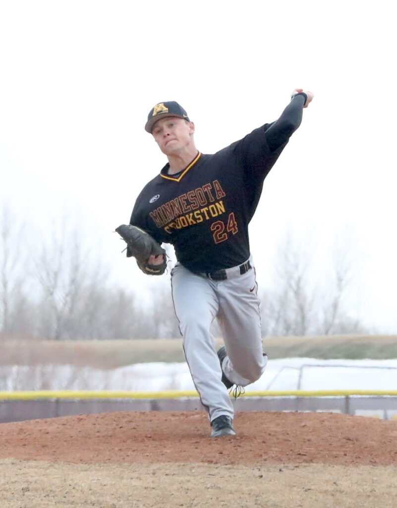 UMC BASEBALL SWEEPS UPPER IOWA IN CRUCIAL DOUBLEHEADER