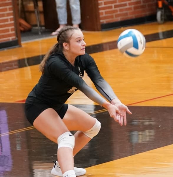 Receiving the Volleyball