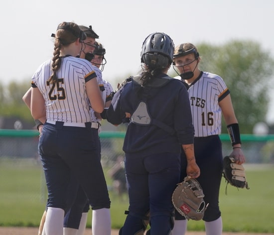 WALSH LEADS GREEN WAVE TO A VICTORY OVER PIRATE SOFTBALL