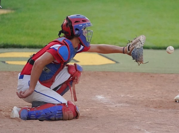 CROOKSTON LEGION BASEBALL BEATS WIN-E-MAC, LOSE TO MIDDLE RIVER