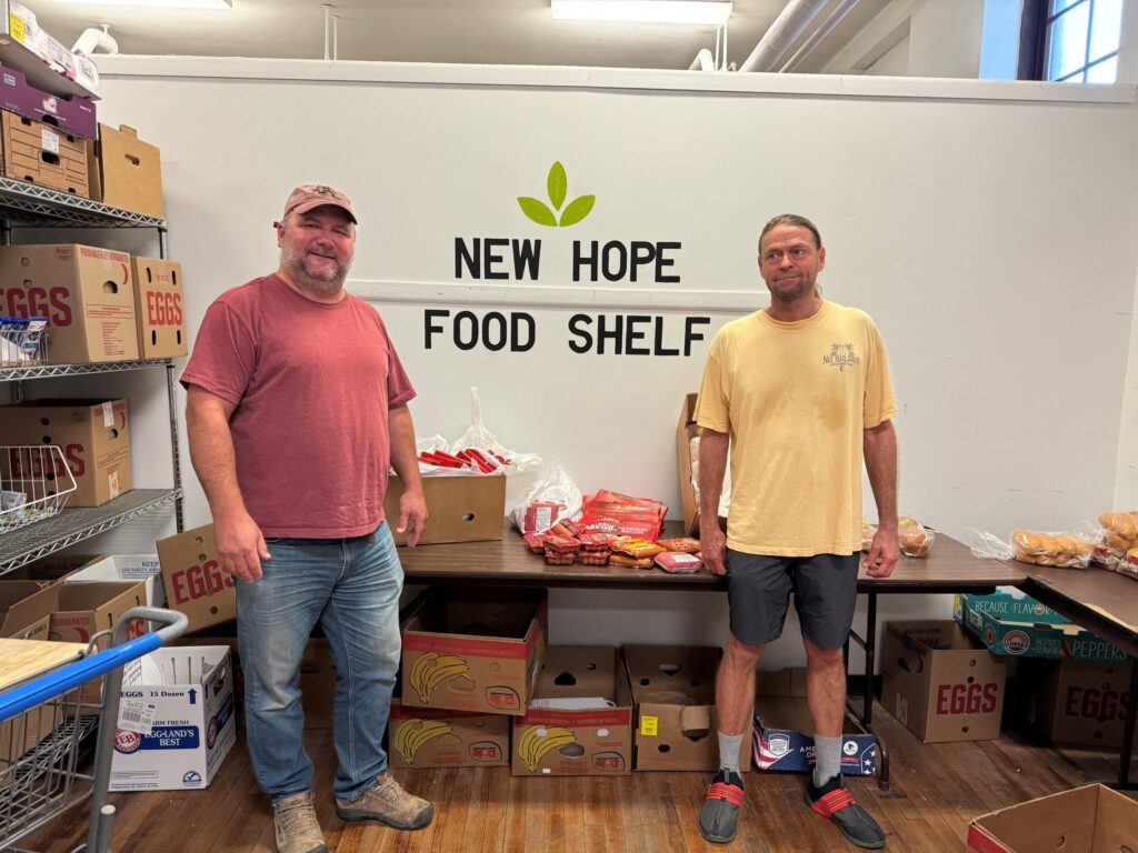 POLK COUNTY SOYBEAN AND CORN GROWERS DONATE MEAT TO FOOD SHELVES