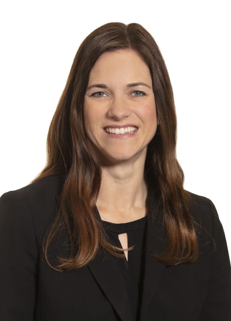 Stephanie Harbott Earns Certification in Trustee Program