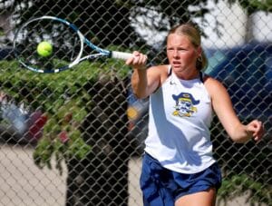 Crookston Pirate Girls Tennis Beats Osakis, Taking on Alexandria and Detroit Lakes