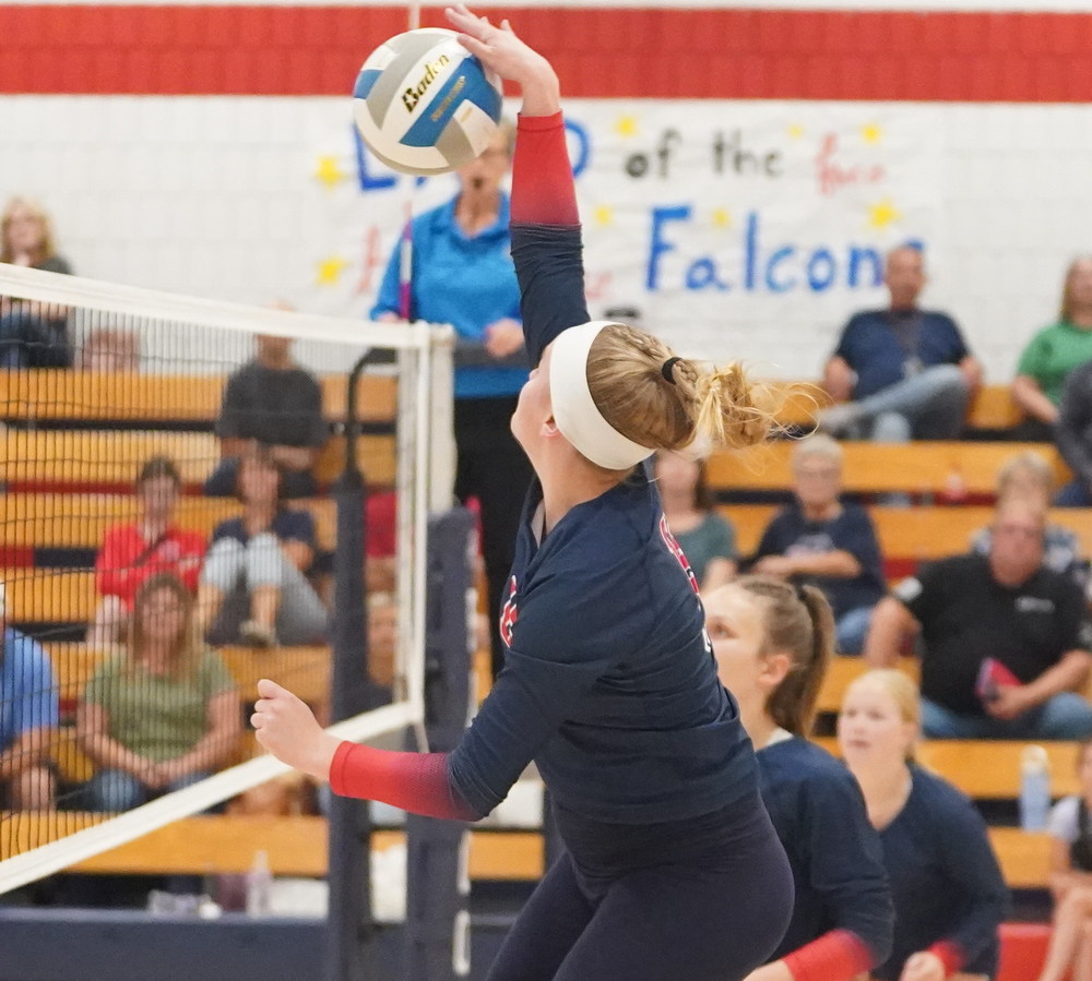 Fertile-Beltrami, led by Stueness’ 16 kills, cruise by Pirate Volleyball