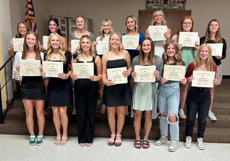 Crookston Pirate Girls Tennis team holds banquet