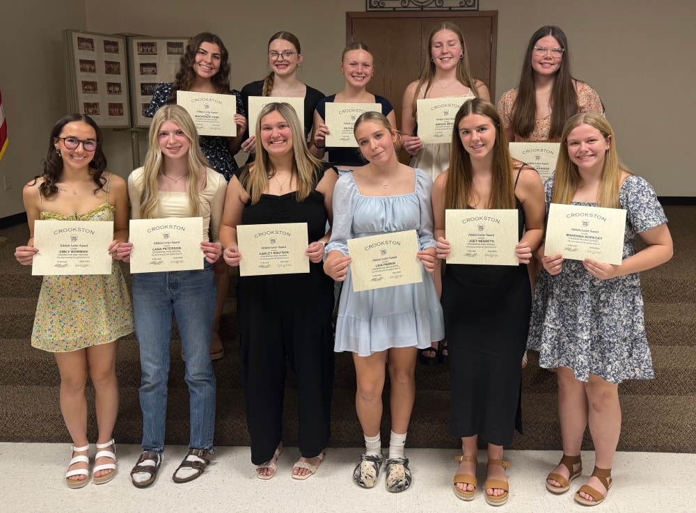 Crookston Pirate Volleyball holds end of season banquet