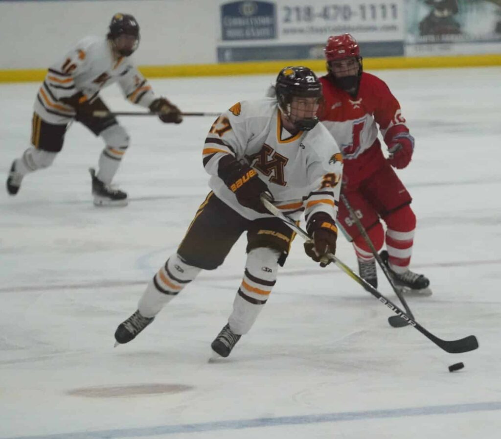 UMC Club Hockey gets back on track with win over Saint John’s