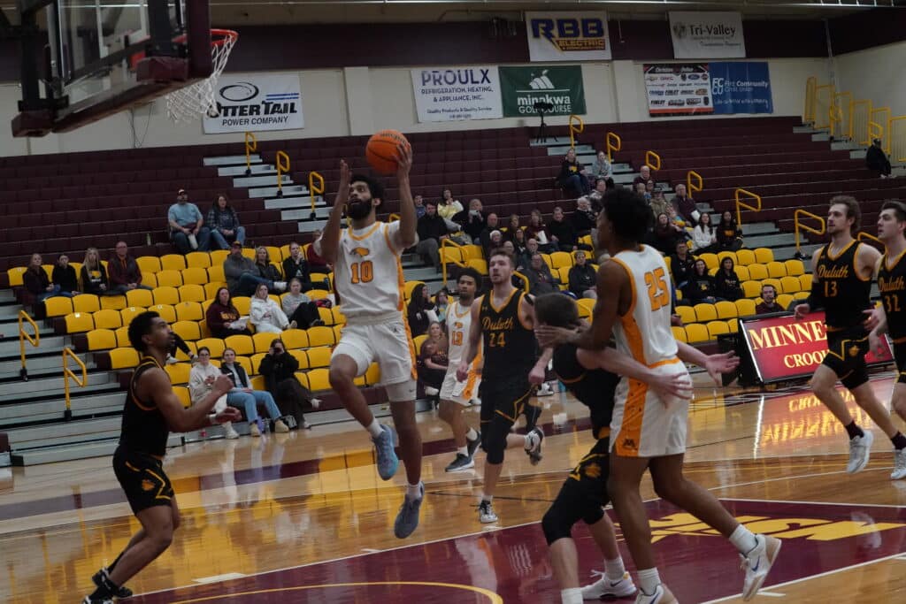 UMC Men’s Basketball falls to Minnesota-Duluth