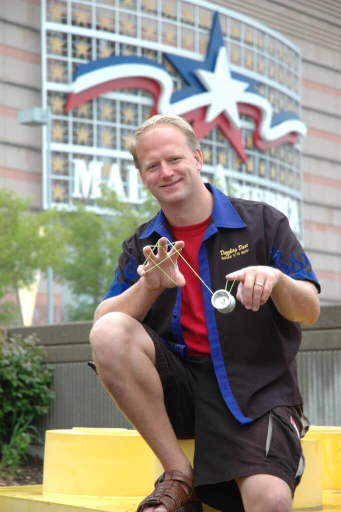 National Yo-Yo Master to Headline Local Libraries