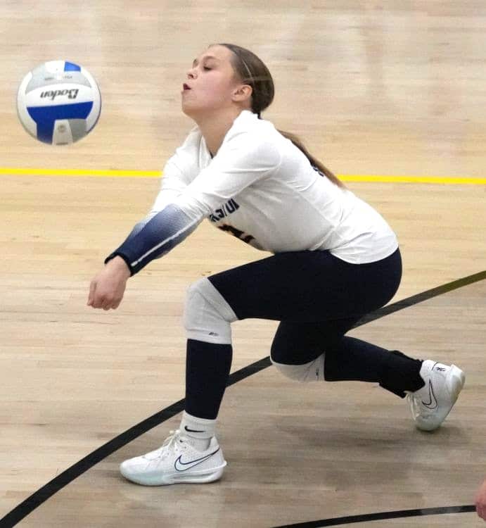 Crookston Pirate Volleyball’s season comes to an end with 3-set loss to Perham