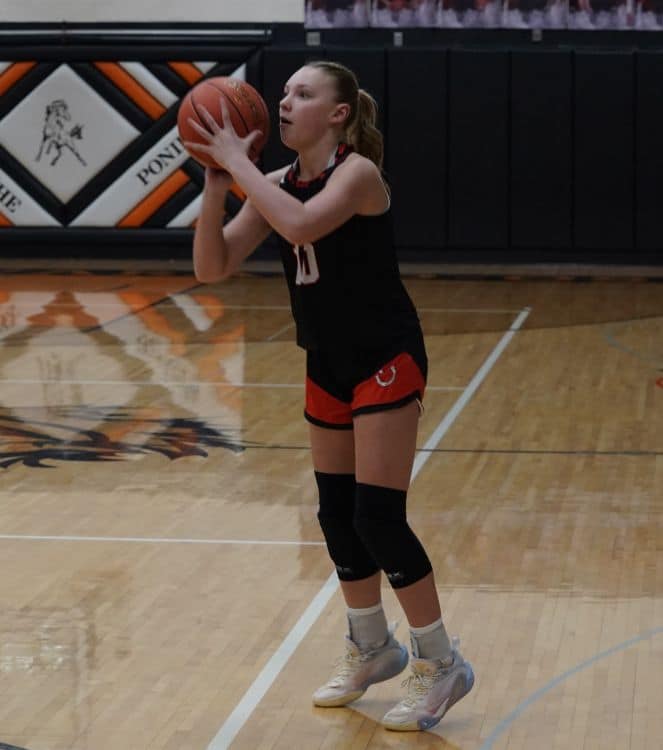 WAO Girls Basketball uses stifling defense to defeat Stephen-Argyle