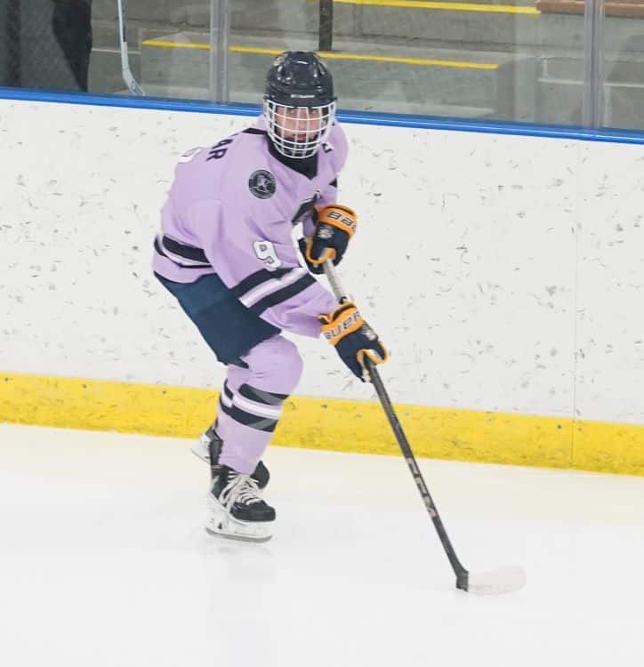 Crookston Girls Hockey takes down Detroit Lakes backed by 5-goal second period