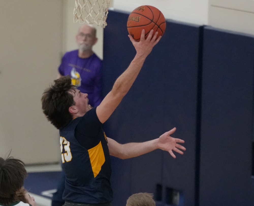 Crookston Pirate Boys Basketball uses 10 threes and clutch free throws to take down Roseau