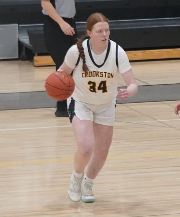 Crookston Girls Basketball takes down Warroad in final regular season game