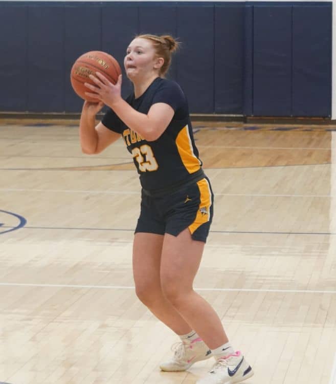 Stephen-Argyle Girls Basketball takes down Northern Freeze in 8A Tournament play-in round