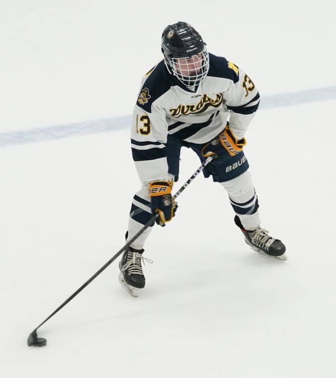 Crookston Boys Hockey shuts out Breckenridge/Wahpeton in final home game of the year