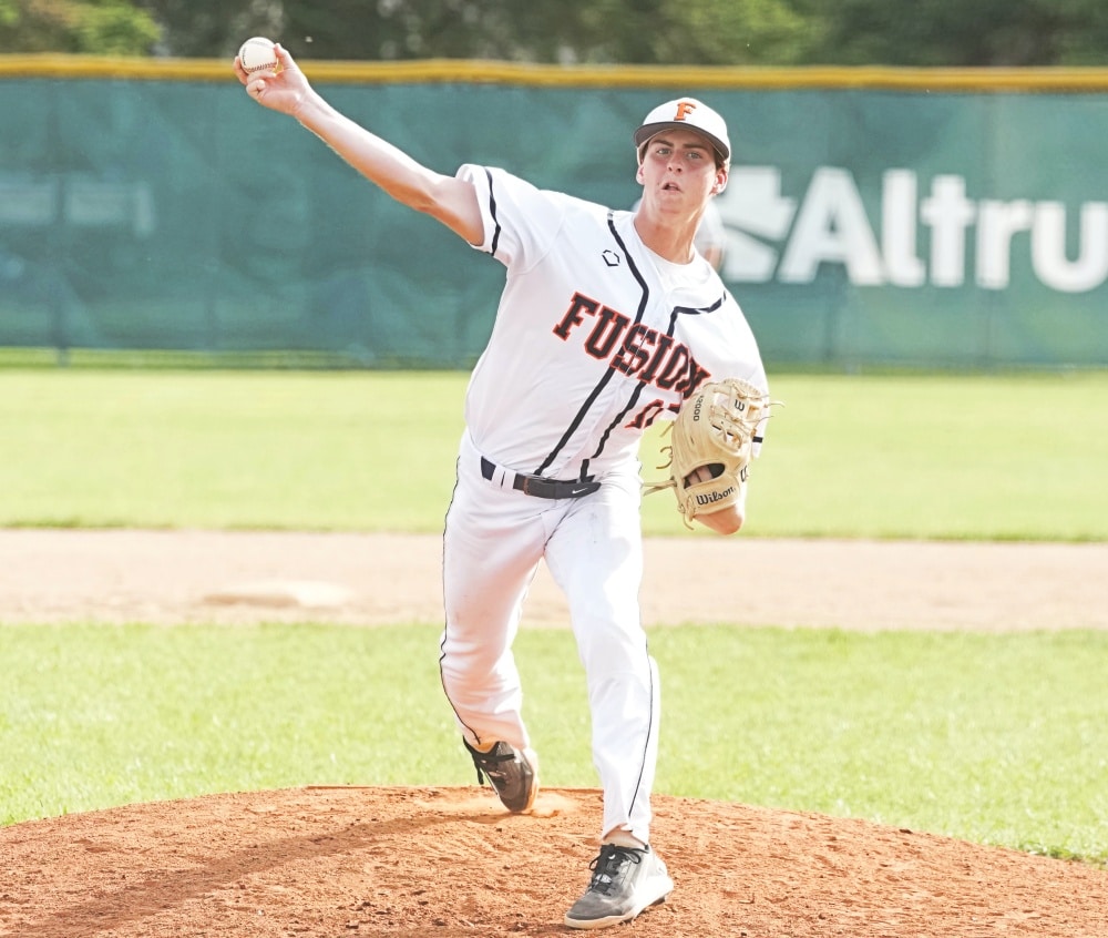 West Marshall beats Sacred Heart in an extra-inning thriller in the Section 8A Baseball Tourney
