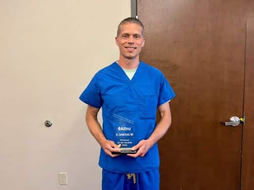 Altru honors Dr. Cordell Davis as Physician of the Quarter