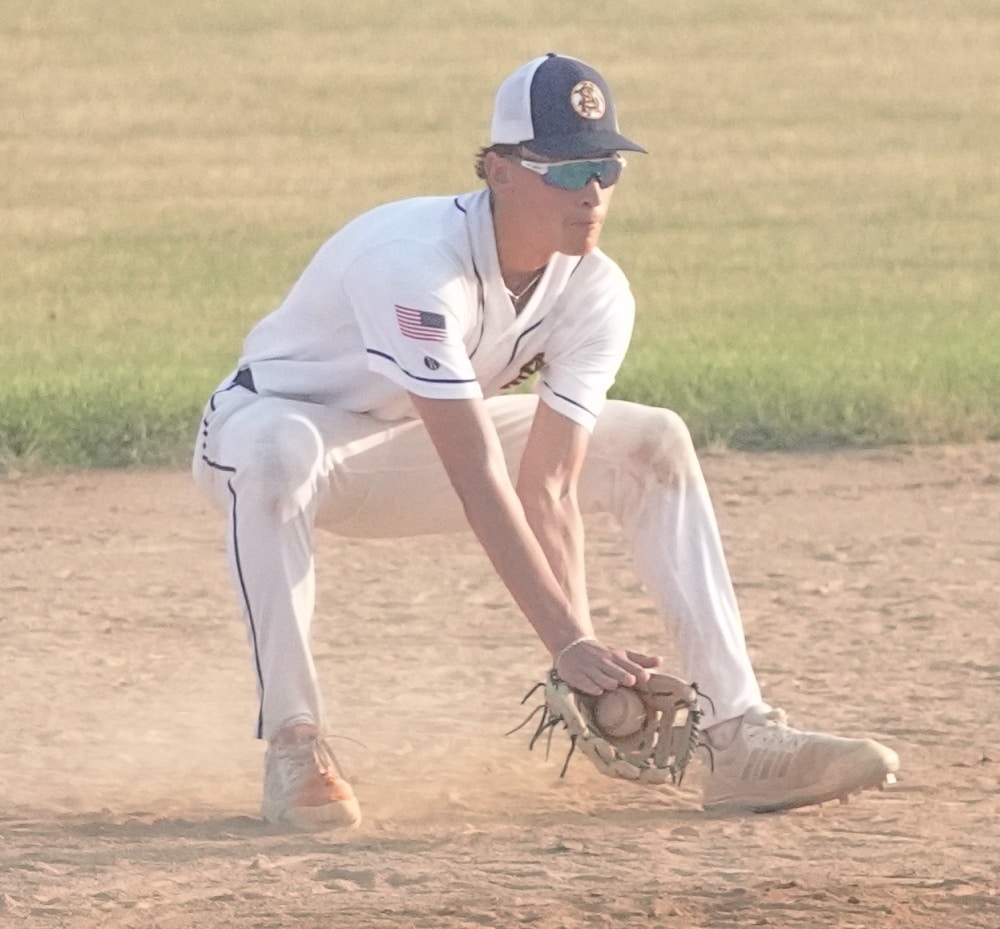 Middle River uses solid pitching and aggressive baserunning to beat Stephen-Argyle