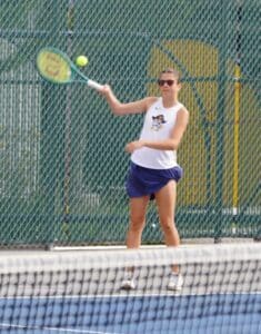 Crookston Pirate Girls Tennis competes in Alexandria Quadrangular