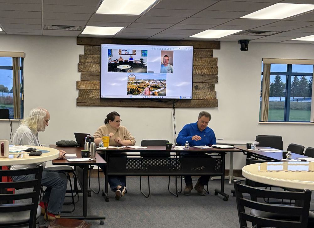 The CHEDA Board approved flat rent decreases for Oak Court Apartments and discussed the housing salary study during Thursday’s meeting