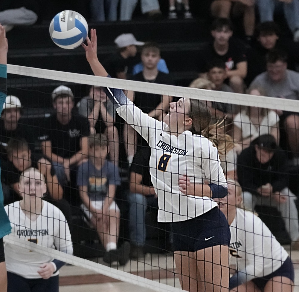 Crookston Pirate Volleyball wins an exciting five-setter over Mahnomen/Waubun