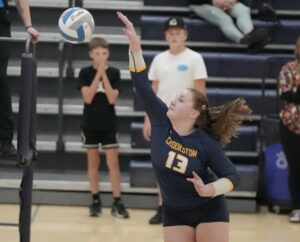 Crookston Pirate Volleyball comes back to beat Warroad in five sets