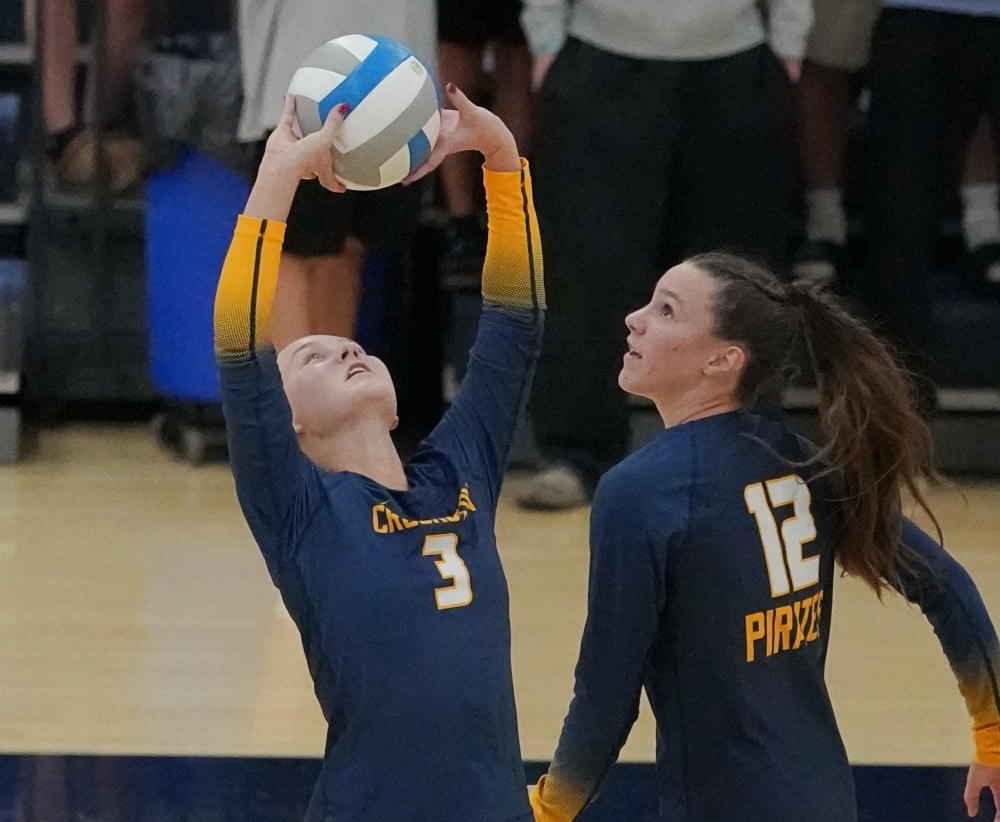 Roseau Rams sweep Crookston Pirate Volleyball